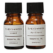 A set of Grapefruit (100ml) and Citronella (100ml)